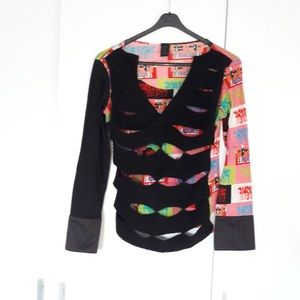 Custo Barcelona women’s size 3 medium very rare collectible 90’s y2k pullover.